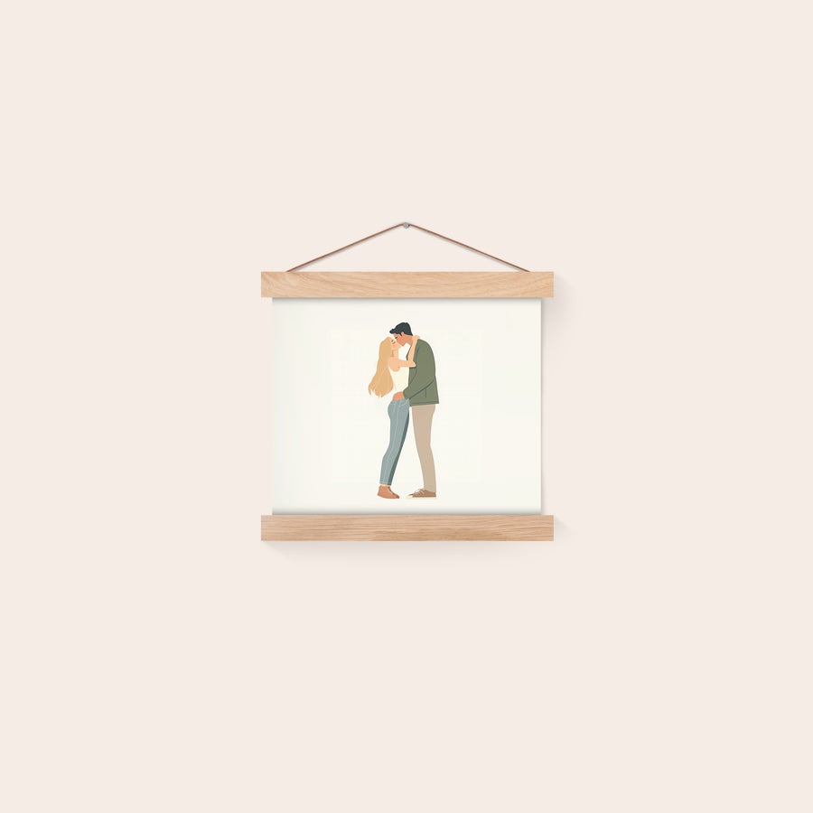 Poster personnalisé avec porte-affiche Porte-affiche magnétique en bois de chêne clair avec une affiche personnalisée imprimée d'un couple qui s'embrasse.