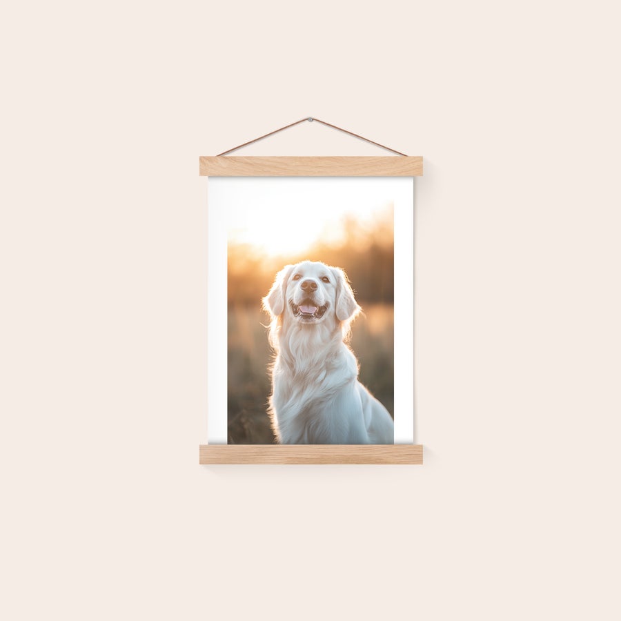 Personalizowany plakat z wieszaczkiem Plakat z ulubionymi wspomnieniami z magnetycznym wieszaczkiem, wydrukowany ze zdjęciem uśmiechniętego golden retrievera