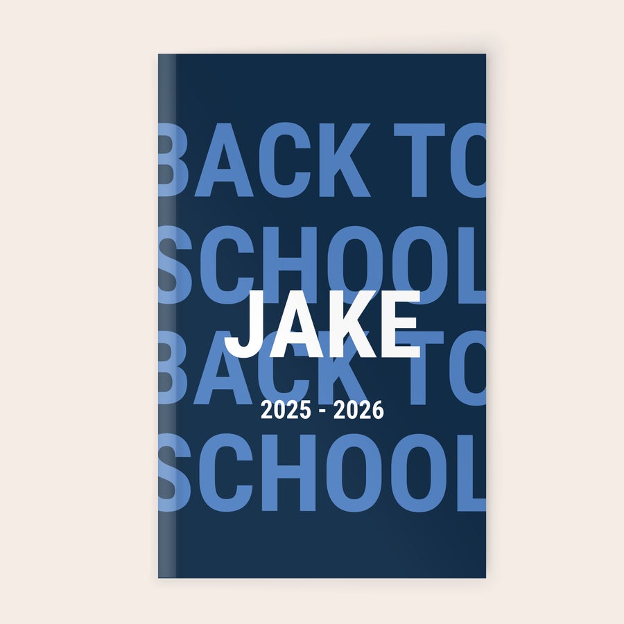 Agenda escolar 2025-2026 Diário escolar personalizado azul marinho com "JAKE" e "2025-2026" impressos