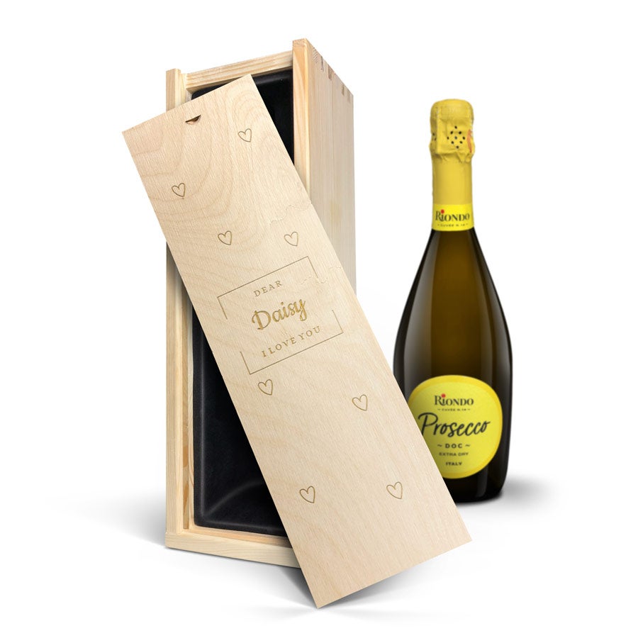 Personalised wine gift - Riondo Prosecco Spumante - Engraved wooden case