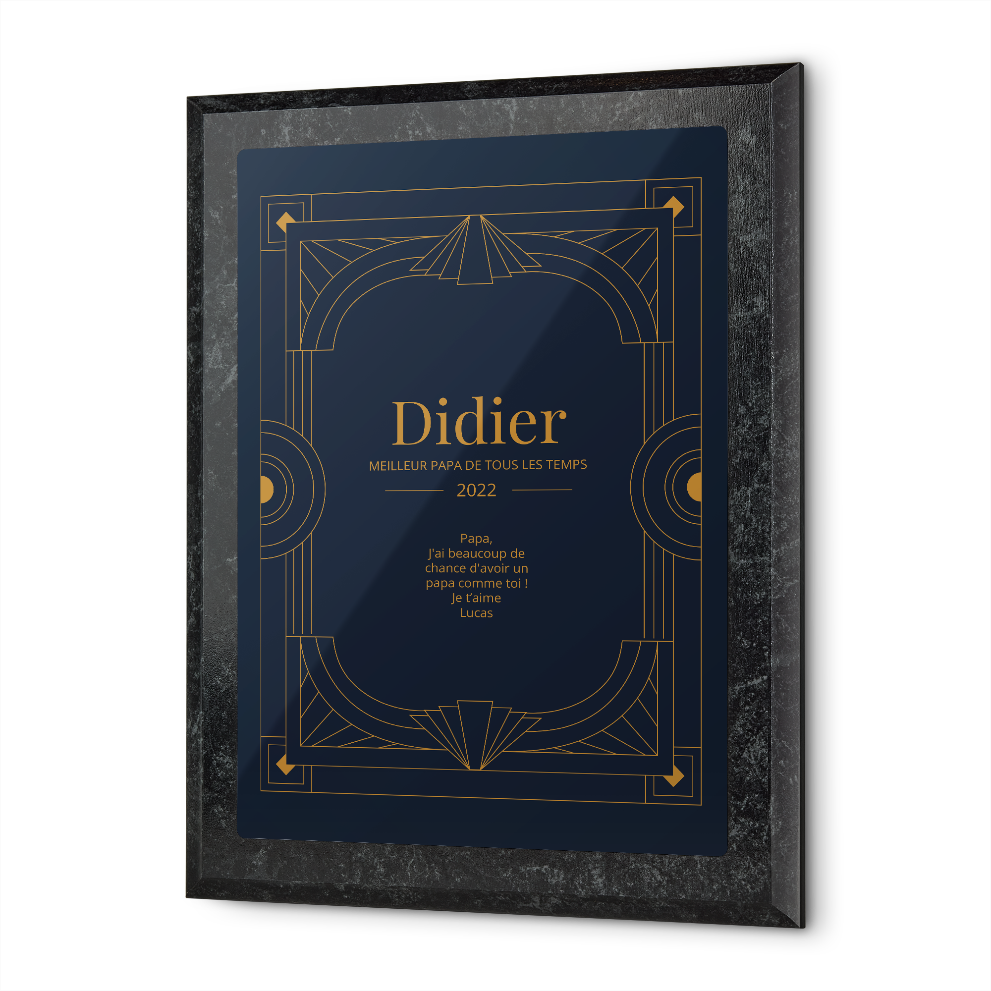 Diplôme Meilleur Papa personnalisé avec le nom Didier, l'année 2022 et un message affectueux imprimés.