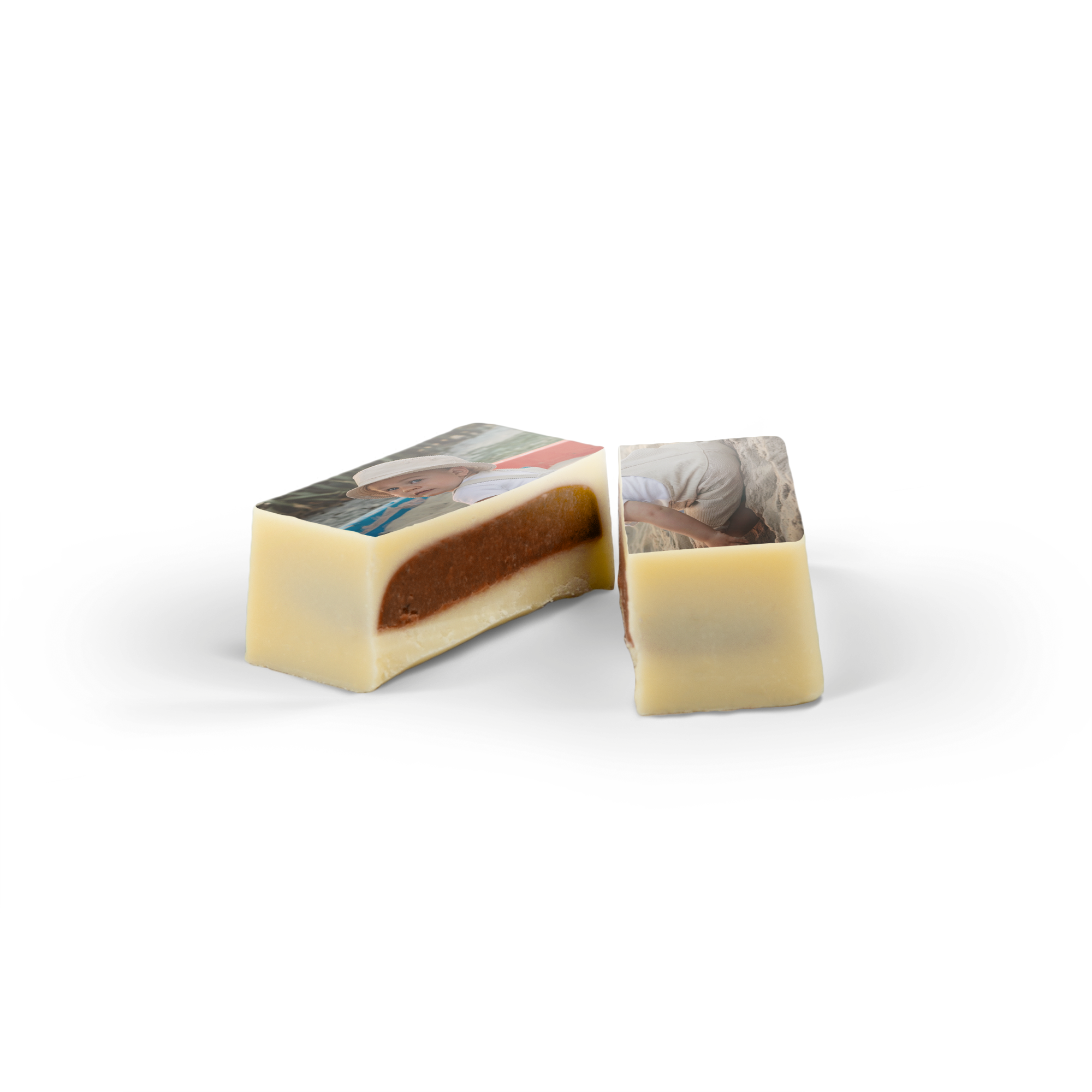 White chocolate praline favours with a hazelnut filling, printed with a custom photo.