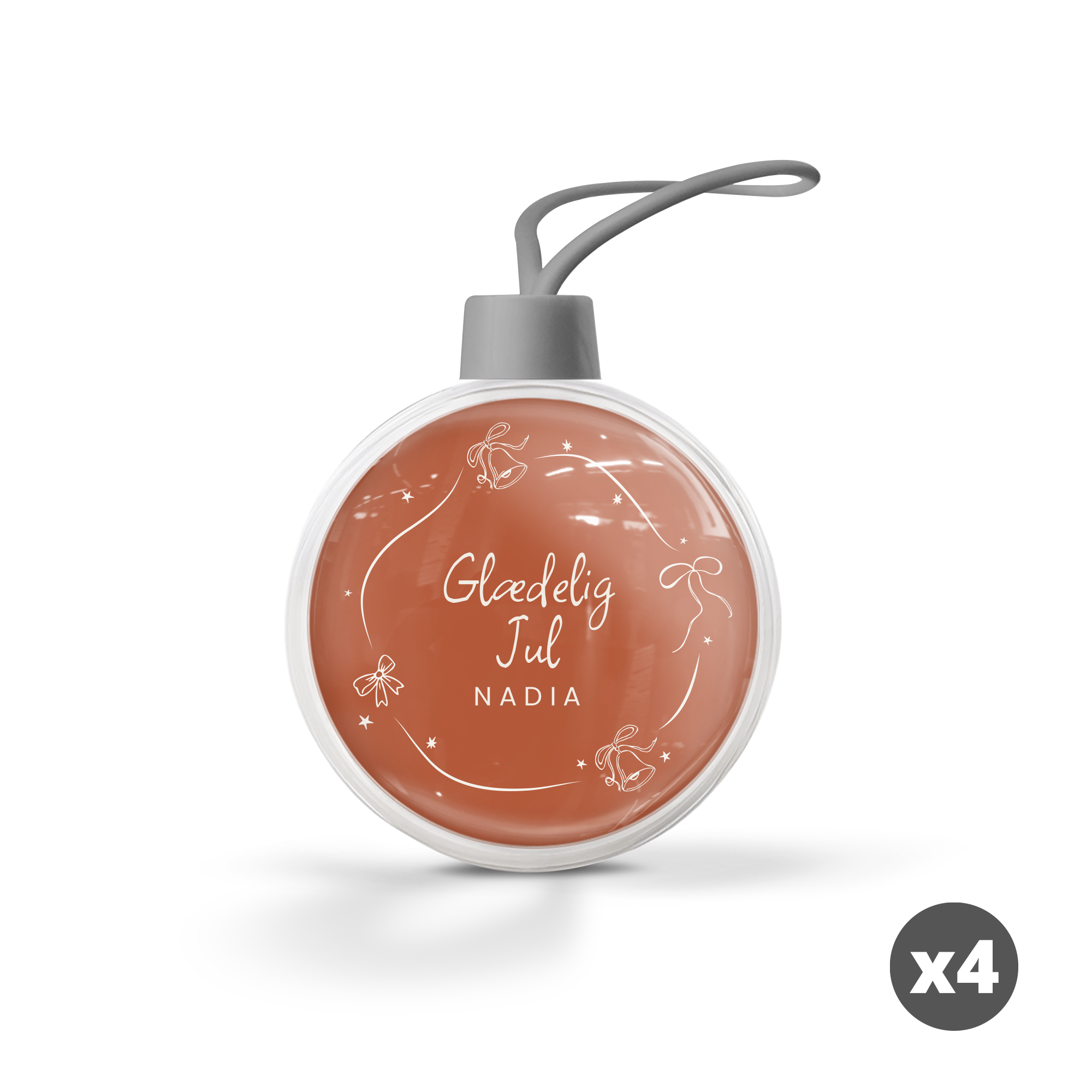 Gennemsigtig personlig julekugle med teksten Glædelig Jul og Nadia, printet med dit design.