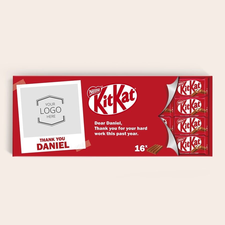 Personalizovaná XL KitKat Červená personalizovaná čokoládová tyčinka KitKat XL s nápisom „Ďakujeme DANIEL“ a venovaním na obale