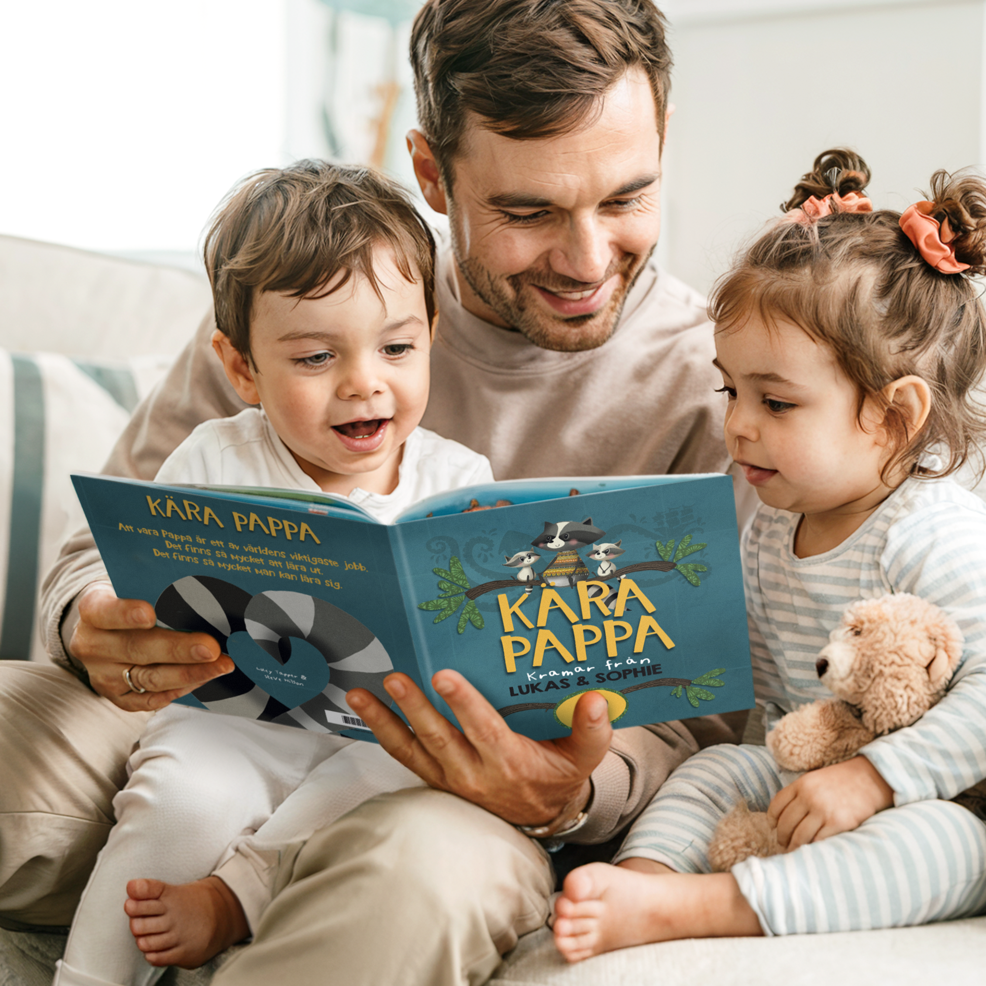 Personlig bok Kära Pappa med rävillustrationer och en dedikation från Lukas och Sophie låter pappa veta hur viktig han är.