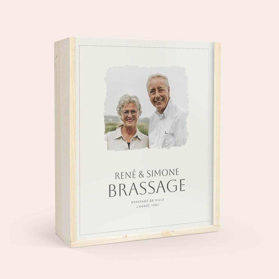 Caisse de vin personnalisée Caisse à vin luxueuse pour trois bouteilles, imprimée avec photo du couple René et Simone, texte "Brassage" et date 1997