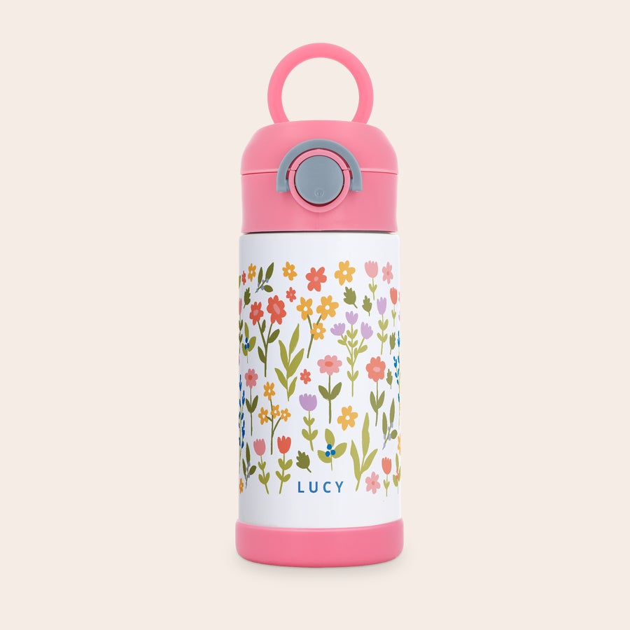 Garrafa de água para crianças com fotografia Garrafa de água de aço inoxidável personalizada para crianças, com estampa floral colorida e nome "LUCY" impresso, tampa rosa e alça.