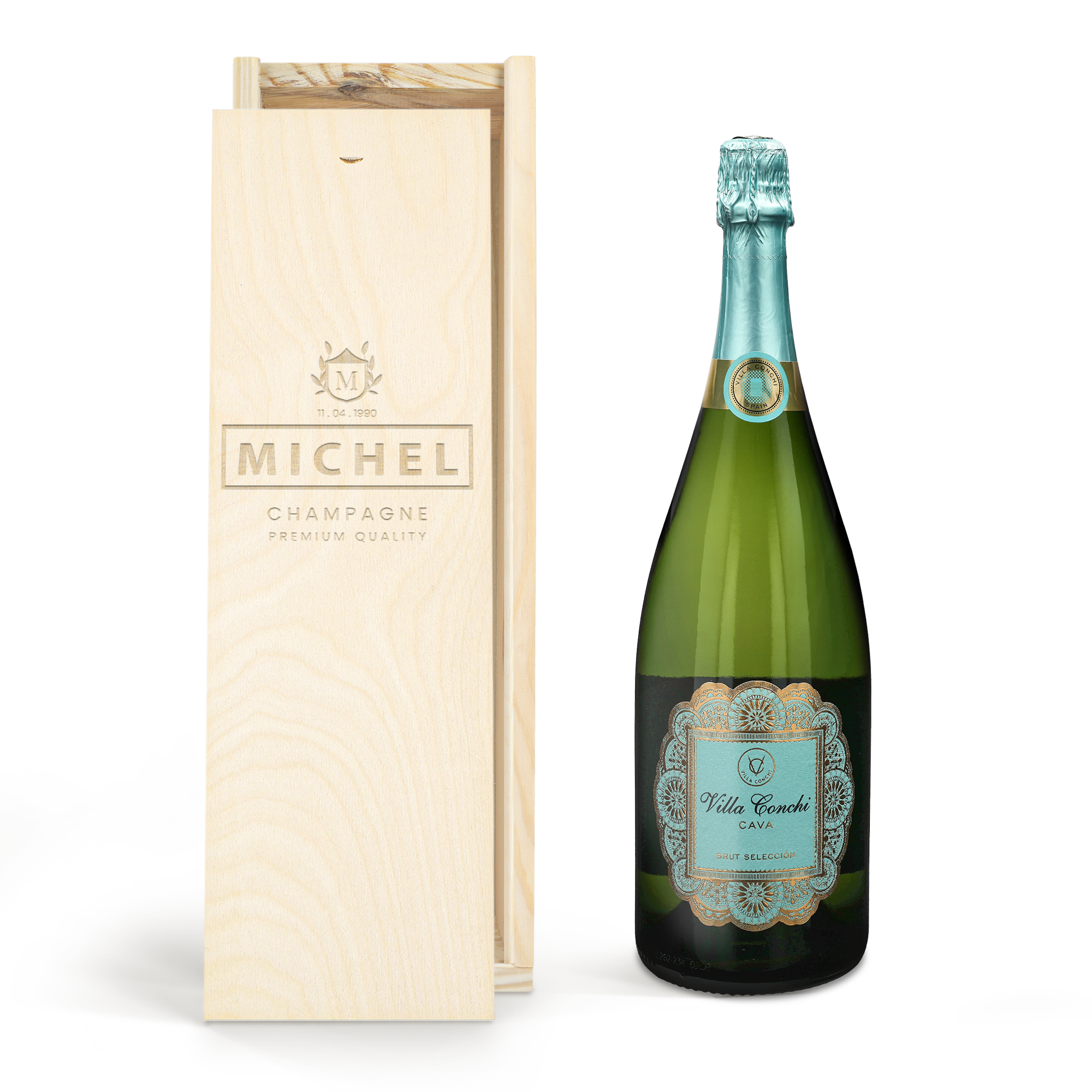 Eine Flasche personalisierter Cava Villa Conchi in einer gravierten Holzkiste mit dem Namen MICHEL und Datum 11.04.1990.