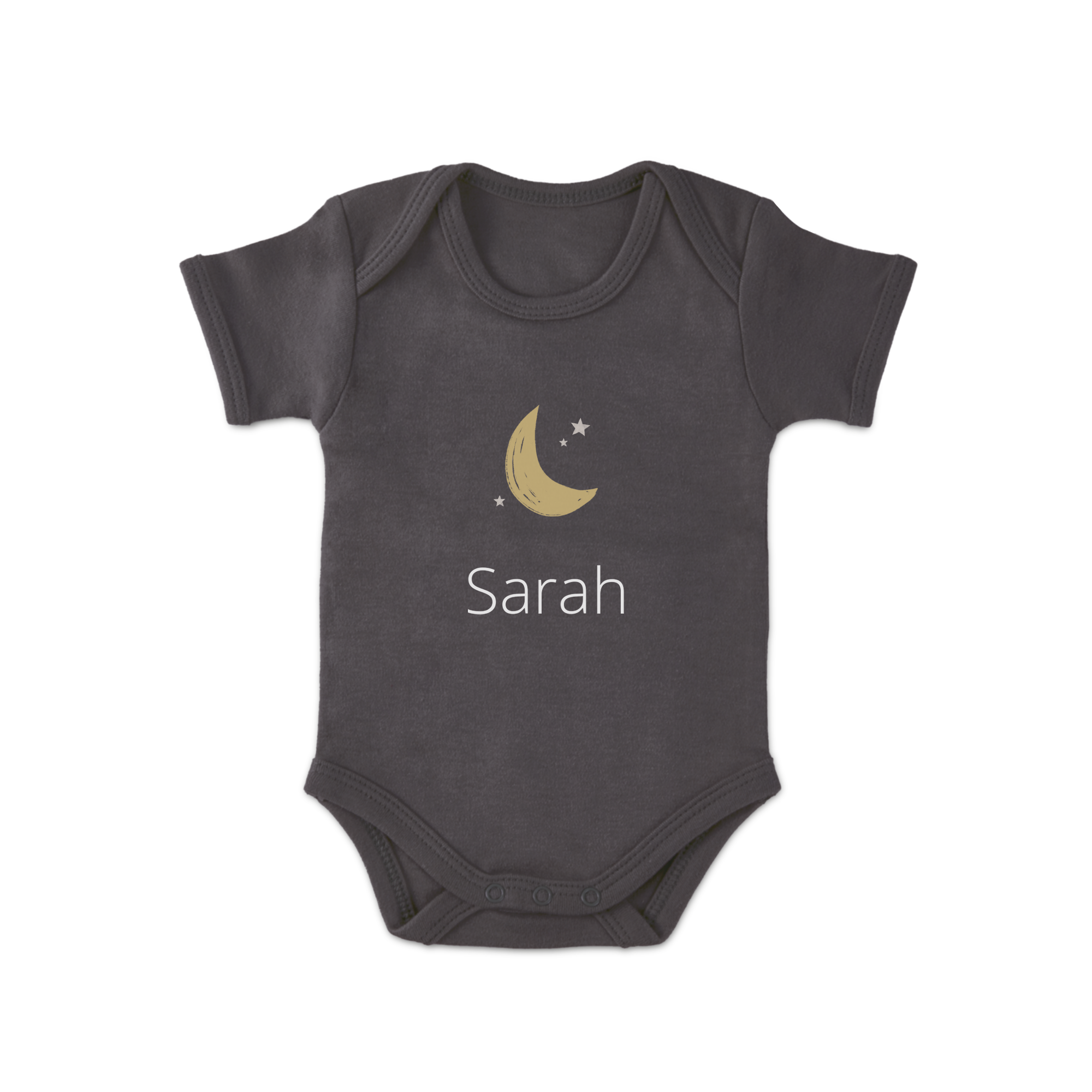 Donkergrijs rompertje bedrukt met goudkleurige maan, sterren en de naam Sarah.