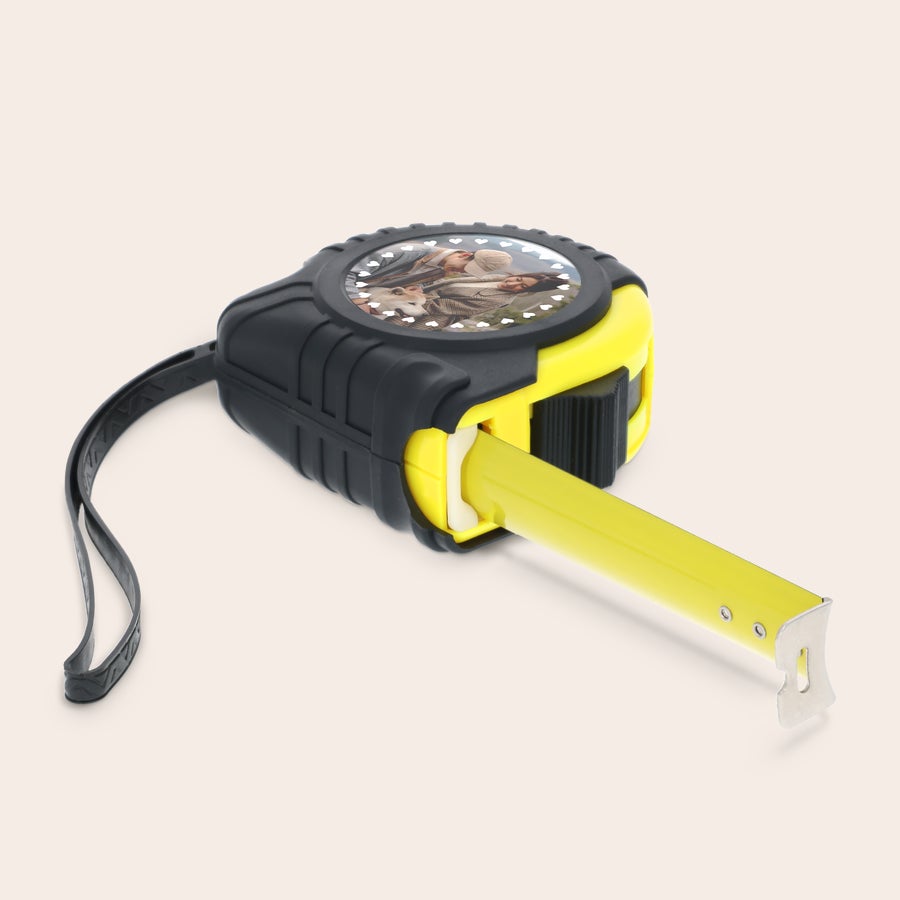 metro a nastro personalizzato Metro a nastro personalizzato nero e giallo con foto stampata sulla parte superiore. Misura due volte, personalizza una volta.