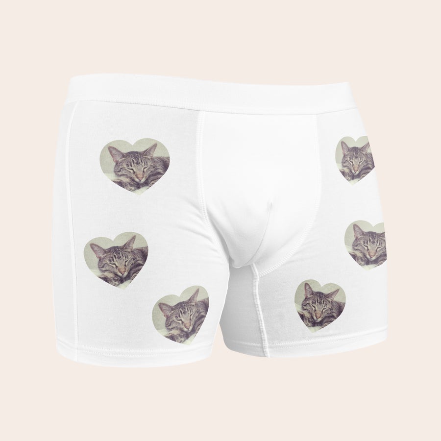 Boxerky s fotografií Bílé boxerky s potiskem fotografie kočky ve tvaru srdce, ideální osobní boxer s fotografií.