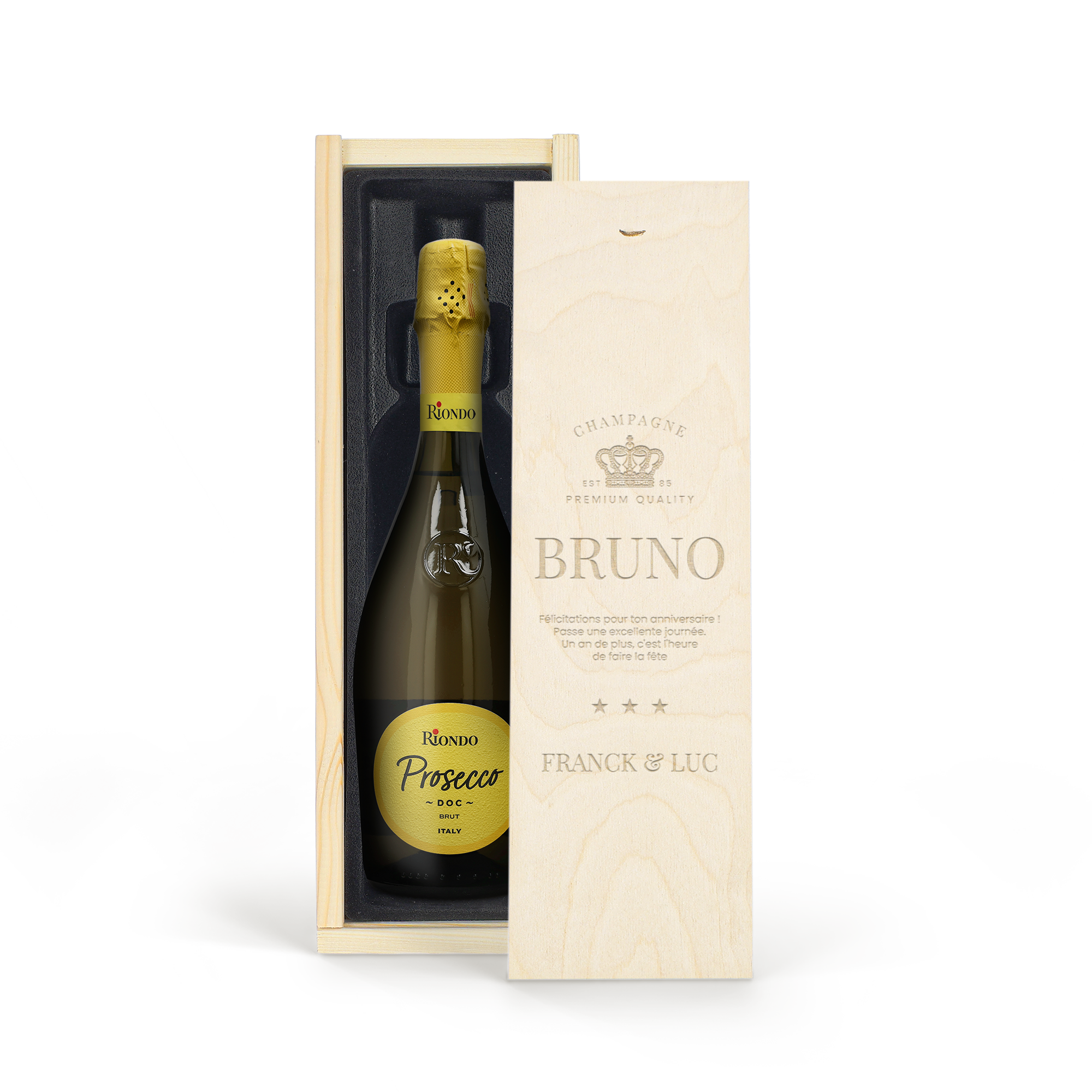 Bouteille de Cantine Riondo Prosecco dans un coffret en bois personnalisé gravé avec le prénom Bruno