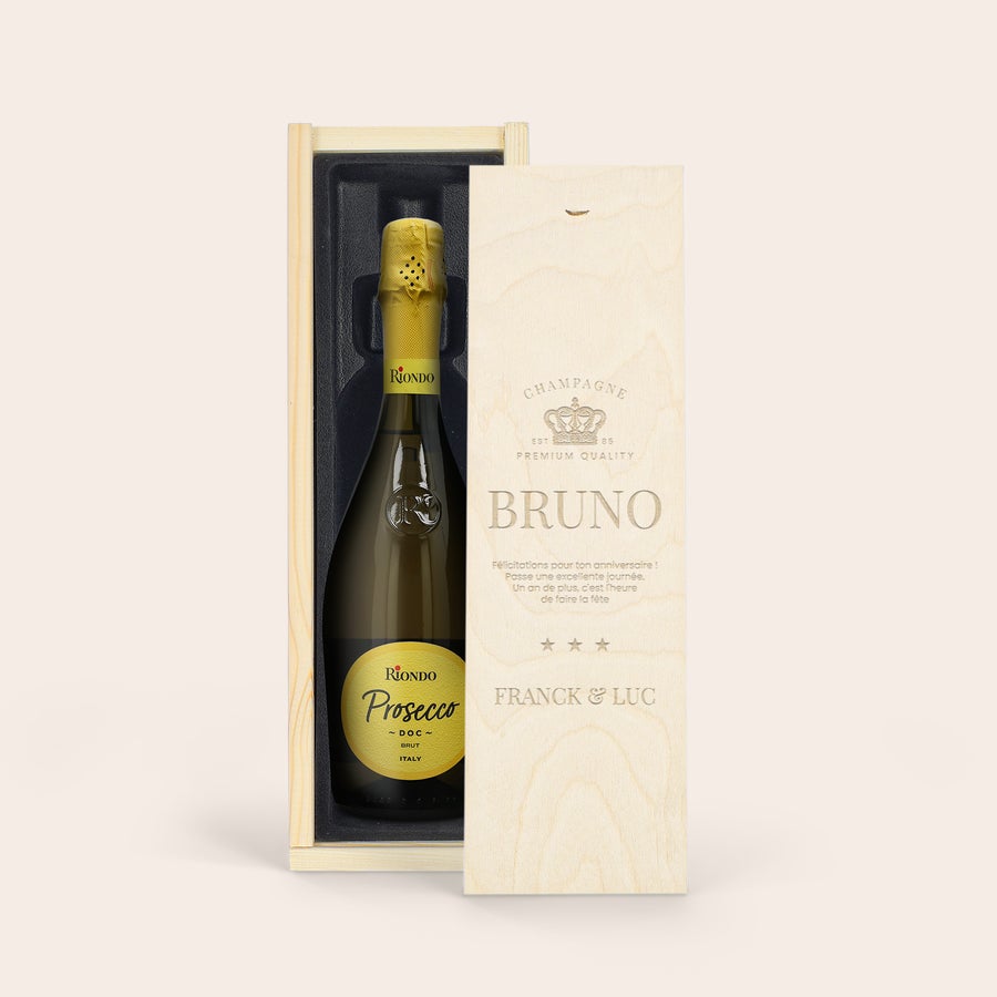 Vin Riondo Prosecco Spumante personnalisé Bouteille de Cantine Riondo Prosecco dans un coffret en bois personnalisé gravé avec le prénom Bruno