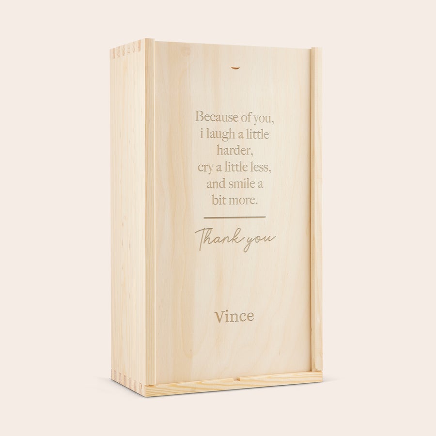 Jack Daniels Gentleman Jack Bourbon személyre szabott dobozban Gravírozott fa díszdoboz személyre szabott szöveggel és "Vince" névvel, ideális Gentleman Jack whiskyhez