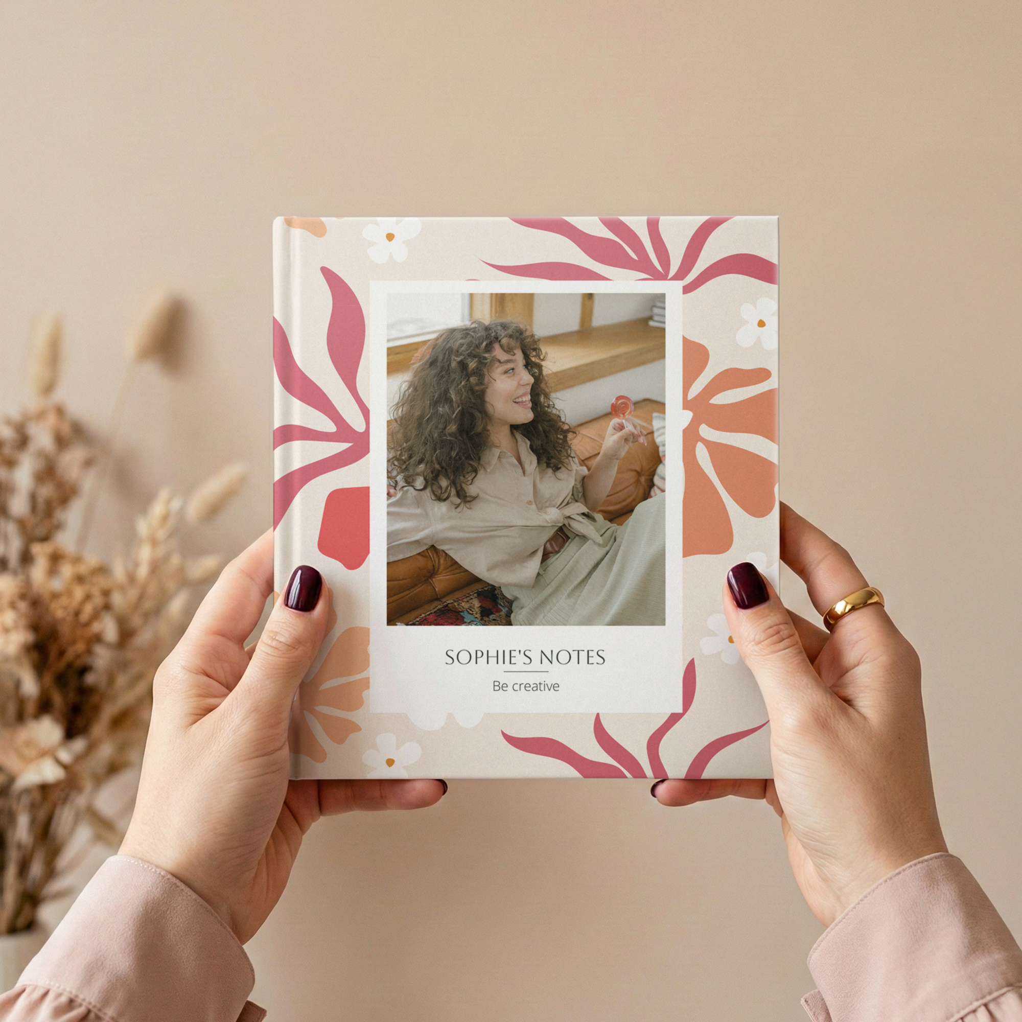 Personalised notebook - Bullet points - 17 x 19 cm - Hardcover printed with custom photo and "Sophie's Notes" text.