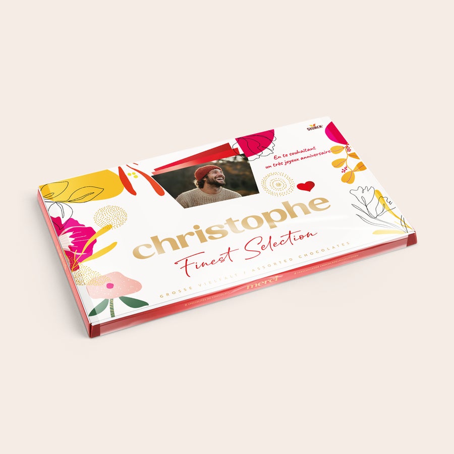Chocolat Merci Finest Selection avec carte de vœux Mélange de chocolats Merci Finest Selection avec carte personnalisée de 400 grammes, avec photo, prénom Christophe et message d'anniversaire imprimés.
