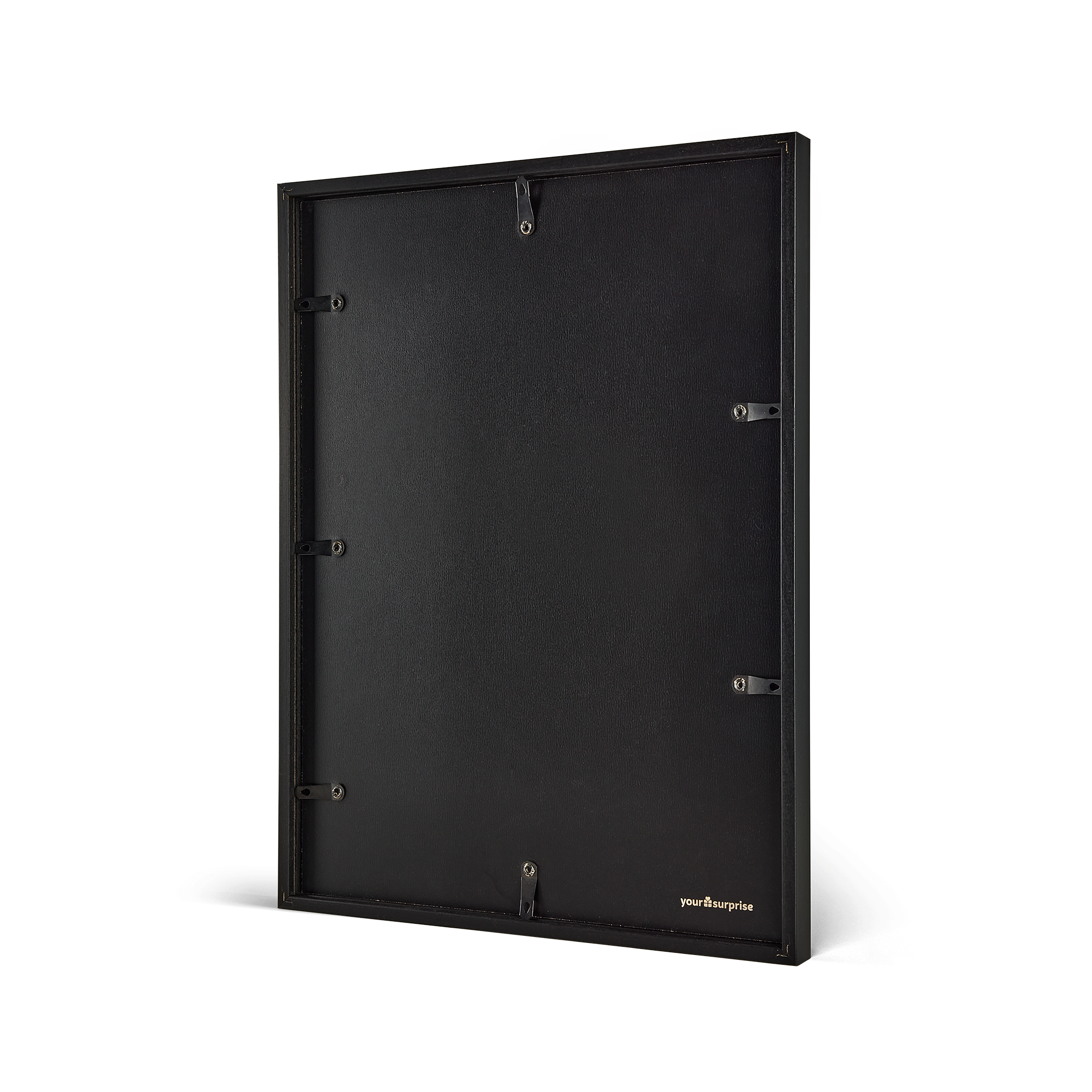 Verso de uma moldura de madeira preta personalizada com a sua foto favorita. Imortalize a sua memória mais bonita ao colocá-la numa linda moldura.