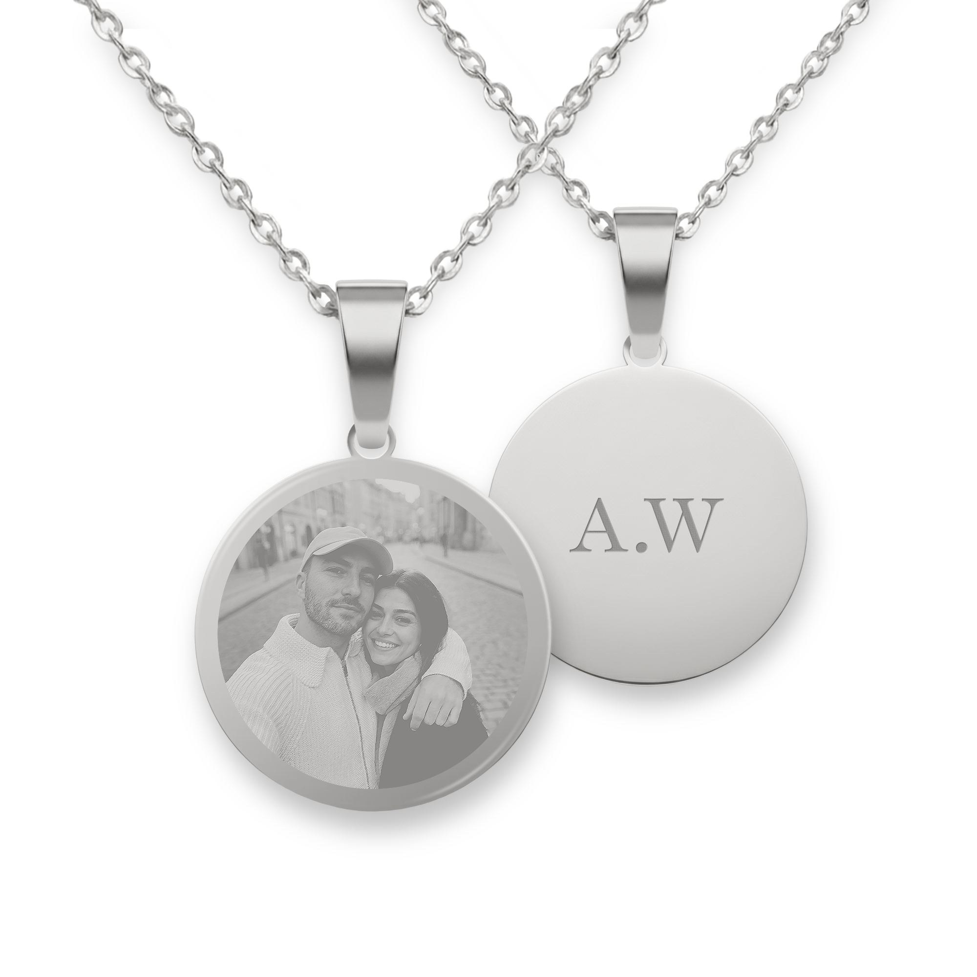 Round pendant necklace