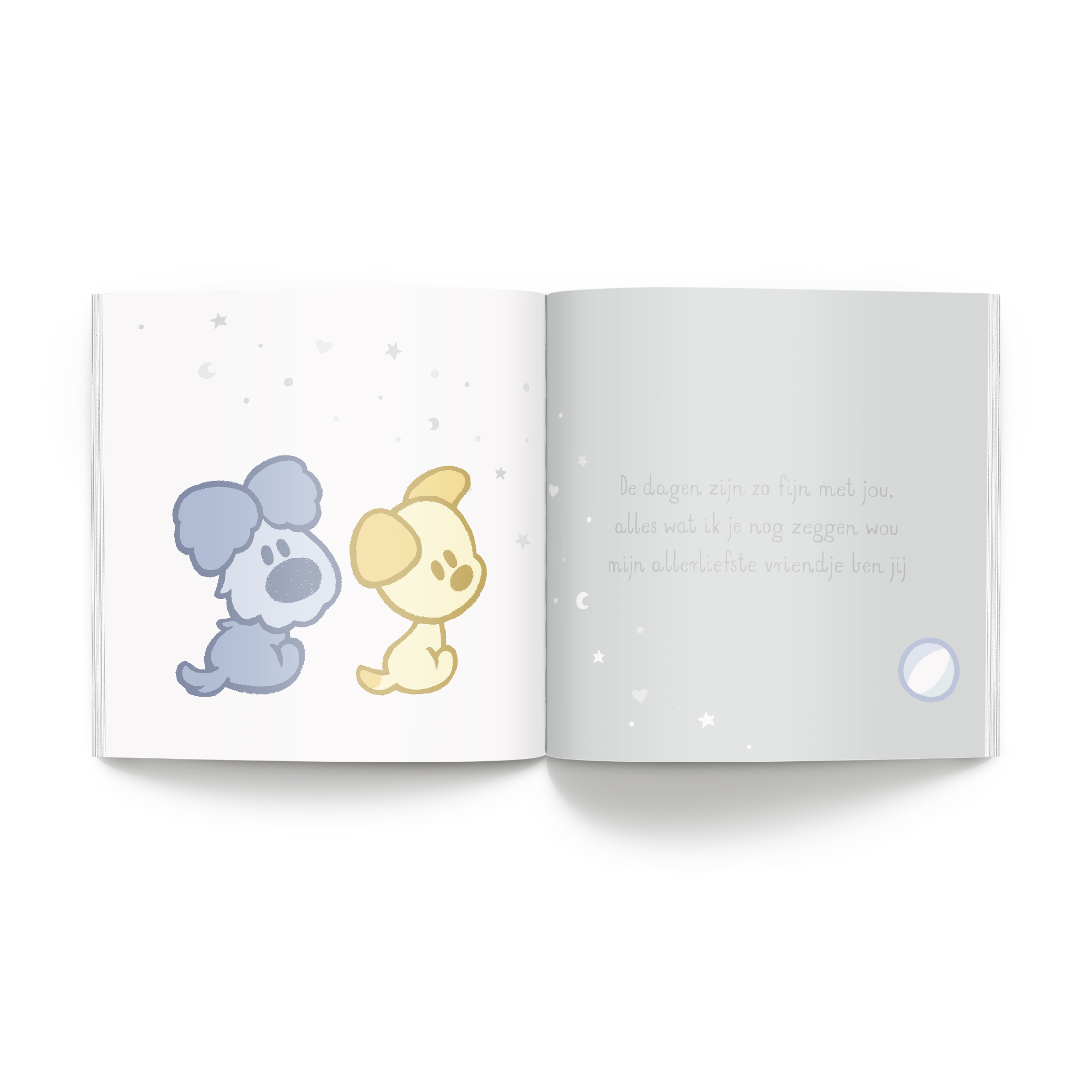 Woezel & Pip babyboek met naam en foto - Softcover, open met tekst en afbeeldingen van Woezel en Pip.