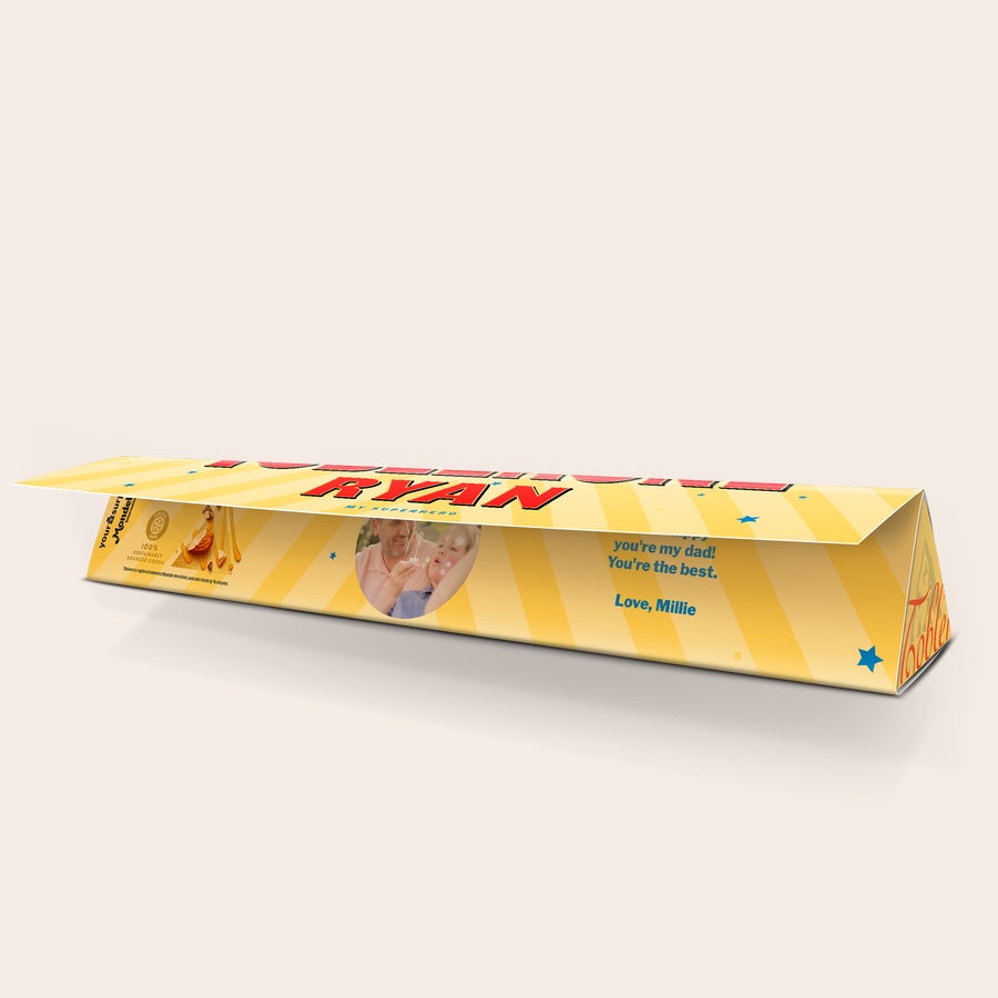 Personalizowana czekolada Toblerone dla Taty Spersonalizowana czekolada Toblerone dla Taty z własnym zdjęciem i tekstem "you're my dad! You're the best. Love, Millie".