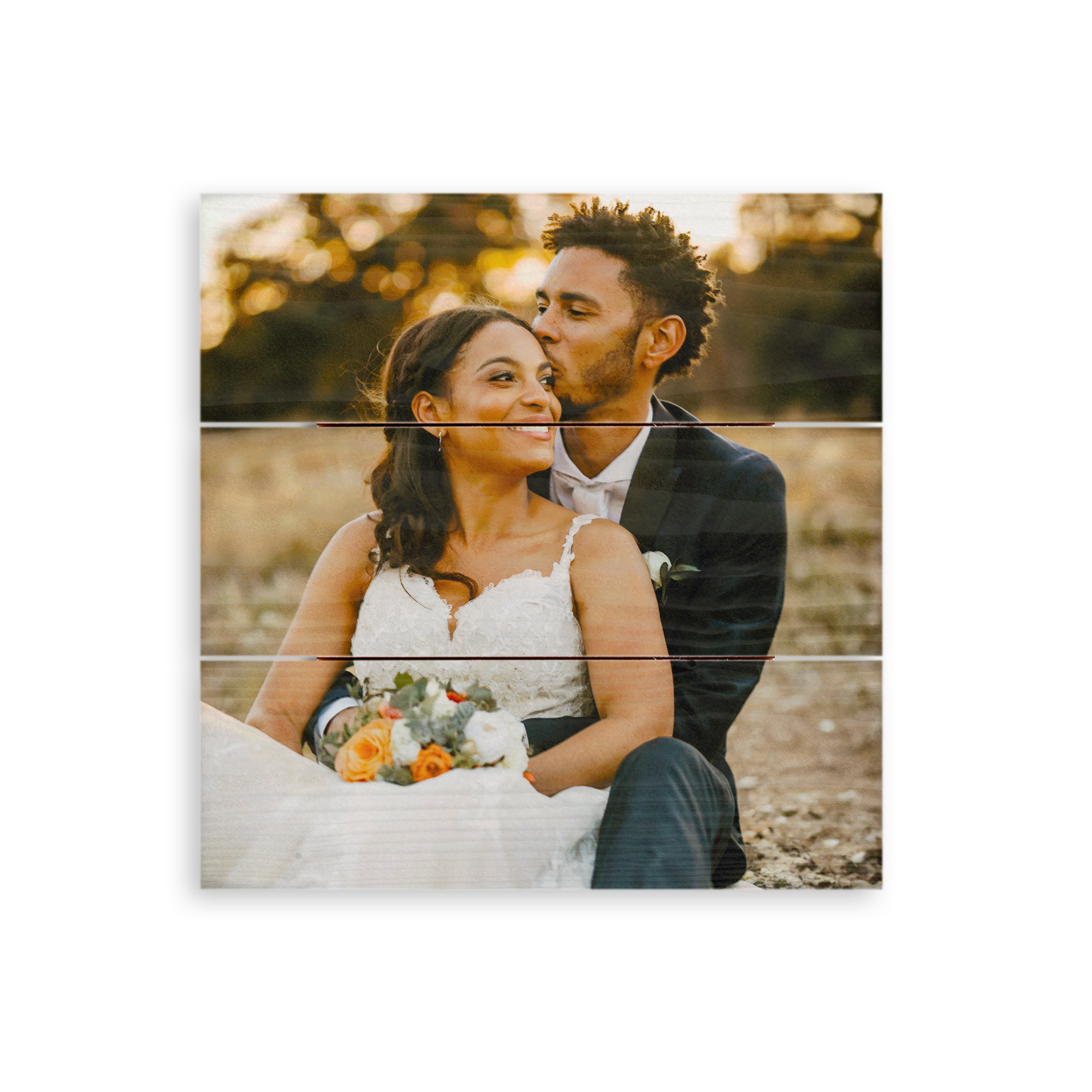 Photo sur planches en bois personnalisée d'un couple marié, imprimée en haute définition.