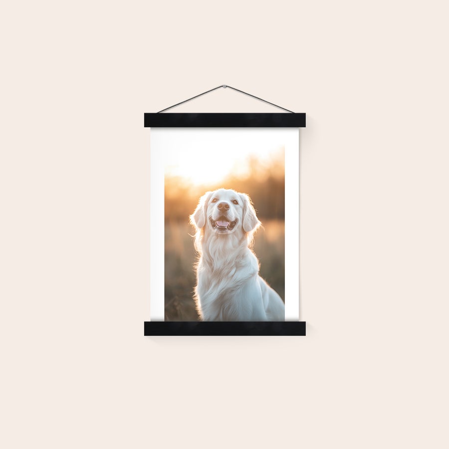 Poster  Personalizzato con Cornice da Appendere Poster da appendere personalizzato con foto di cane, stampato su carta fotografica e incorniciato con stecche di legno