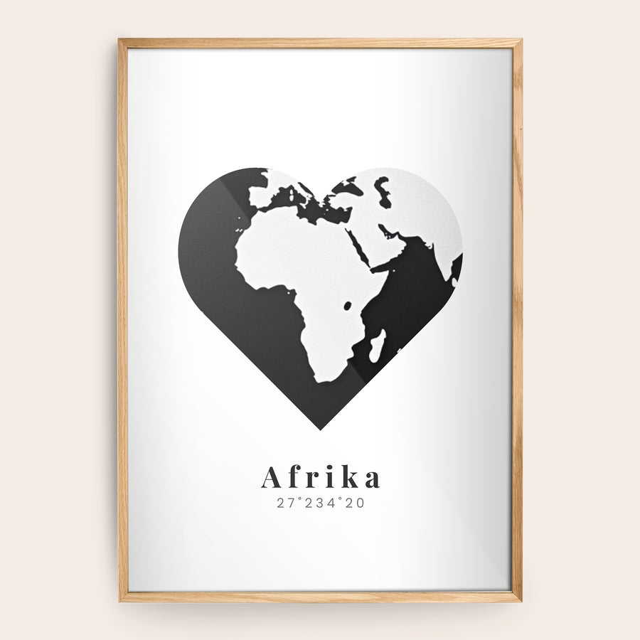 Foto Stampata con Cornice Stampa con cornice in legno personalizzata con la mappa dell'Africa a forma di cuore e la scritta Afrika