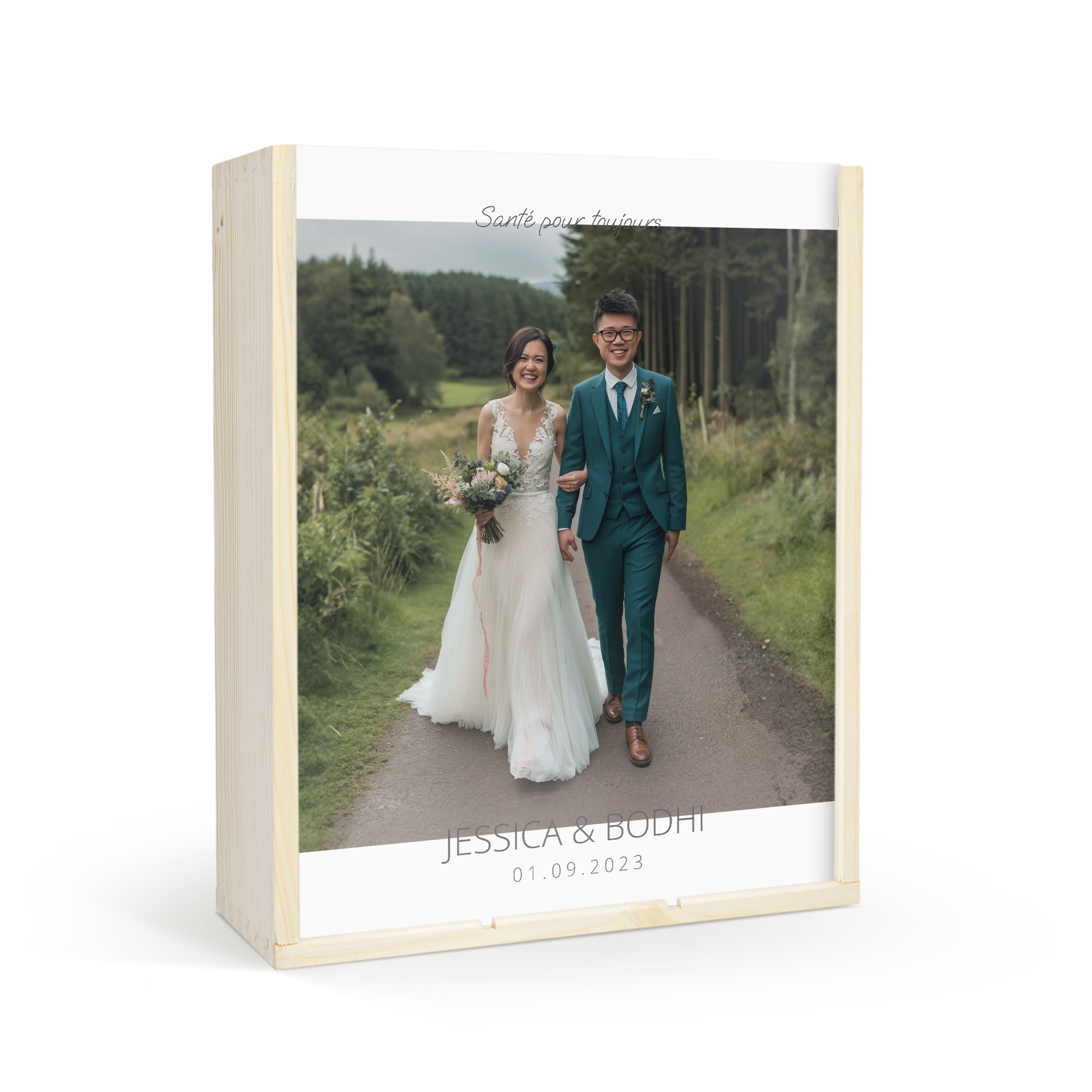 Coffret cadeau Oude Kaap personnalisé avec une photo de mariage de Jessica et Bodhi et la date 01.09.2023 imprimée