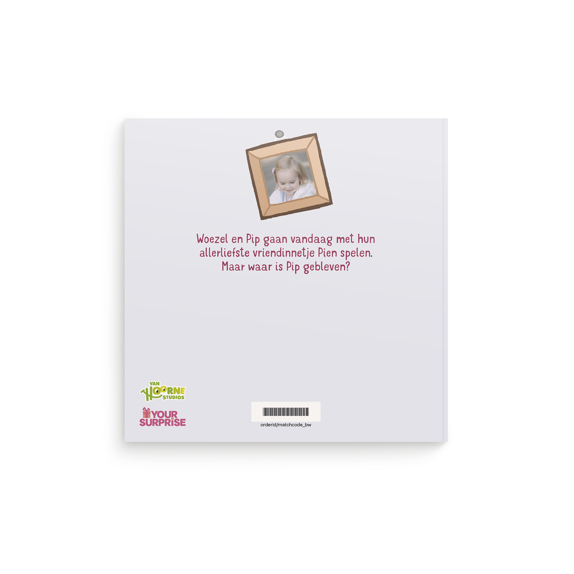 Boek met naam en foto - Woezel & Pip - Spelen met jou (Softcover), gepersonaliseerd met een foto van een meisje en verhaaltjes tekst.