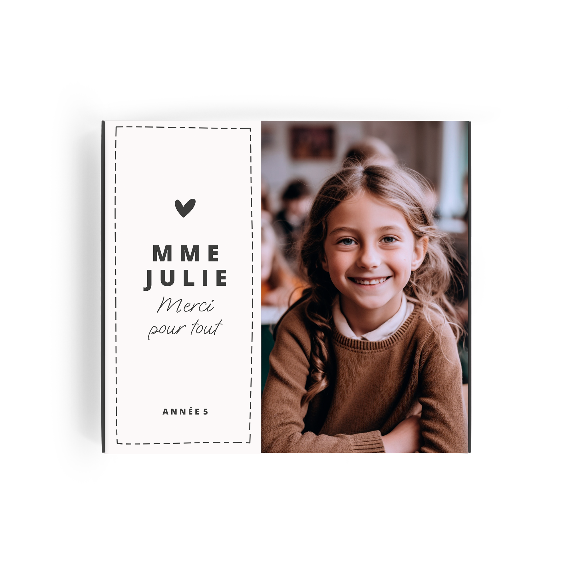 Coffret cadeau Milka personnalisé avec photo dune fille, nom Mme Julie et message Merci pour tout