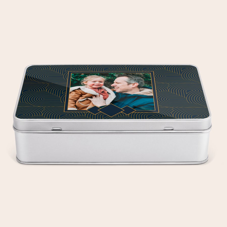 Gift tin filled with Oreo Rectangular personalized gift tin for Oreo, printed with a photo of a man and child.