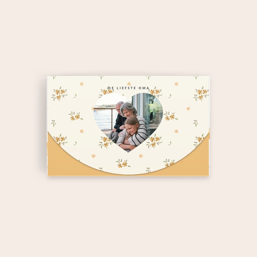 Lindt pralines Classic Gepersonaliseerde doos Lindt chocolade met foto en tekst De Liefste Oma, om van een chocolademoment een blijvende herinnering te maken