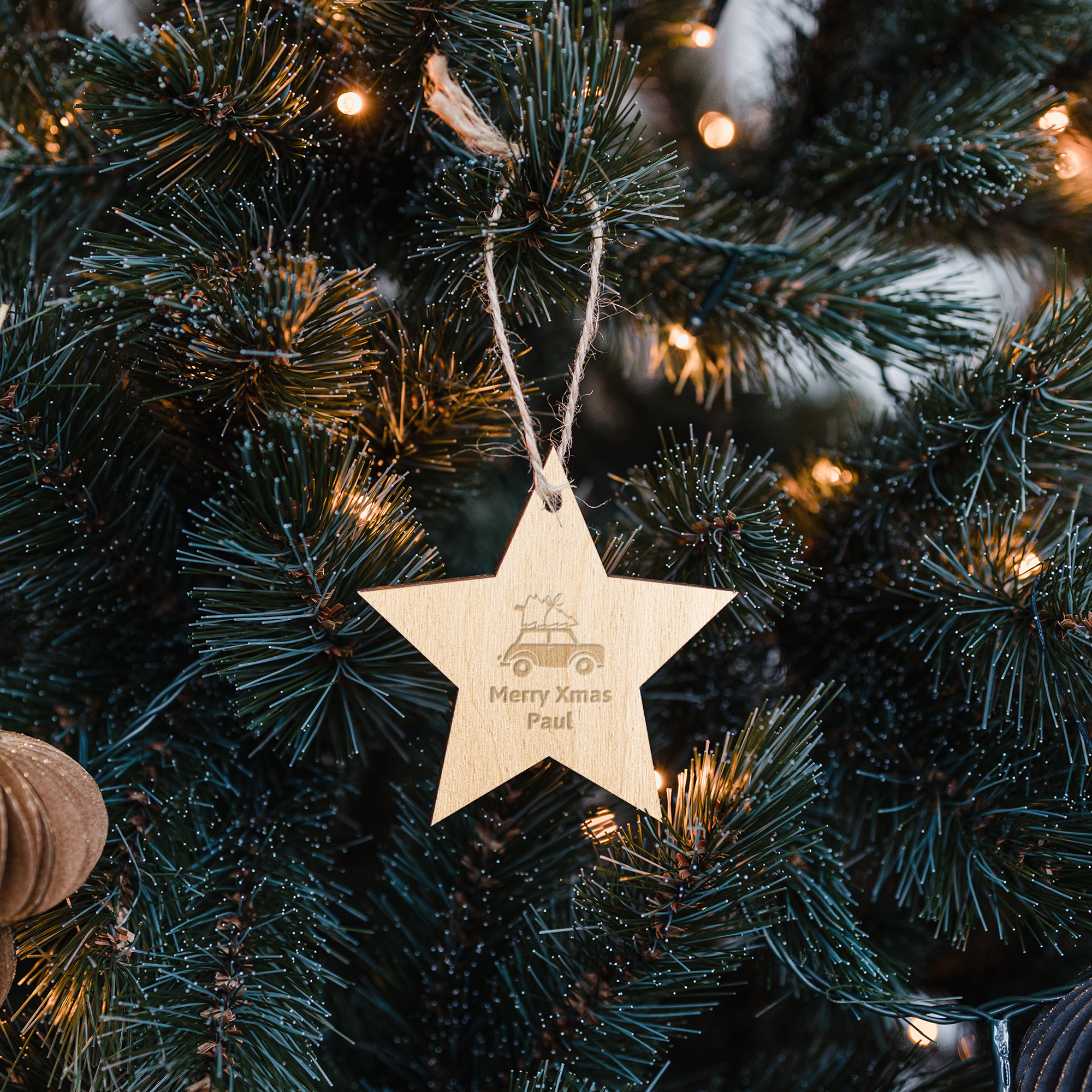 Engraved wooden Christmas star decoration