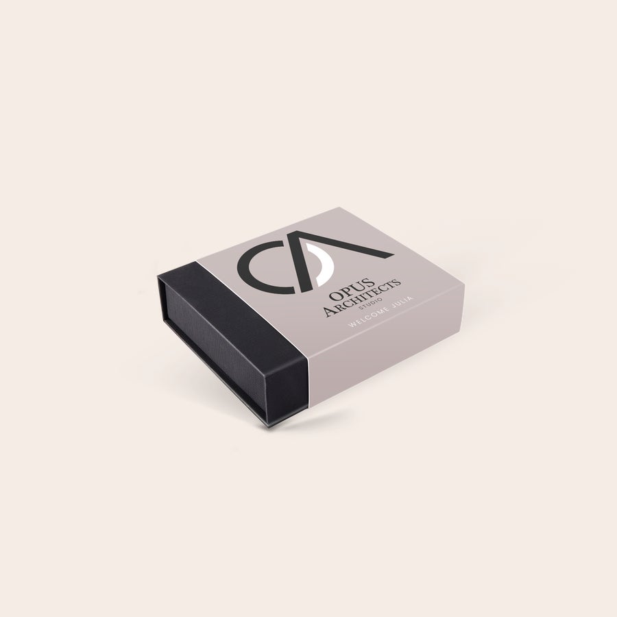 Personalised deluxe chocolates gift box - Love - 9 pcs Personalised deluxe chocolates gift box - Love - 9 pcs