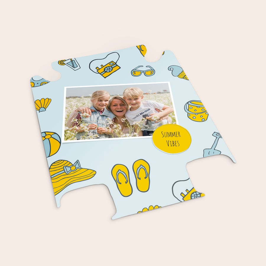 Udskifteligt front - Fotokuffert Prinsesse kuffert front, printet med feriebillede og "Summer Vibes" tekst, perfekt til en unik fotofront