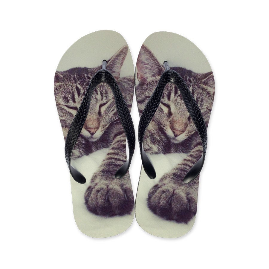 Individuelle Zehensandalen mit aufgedrucktem Foto einer schlafenden Katze