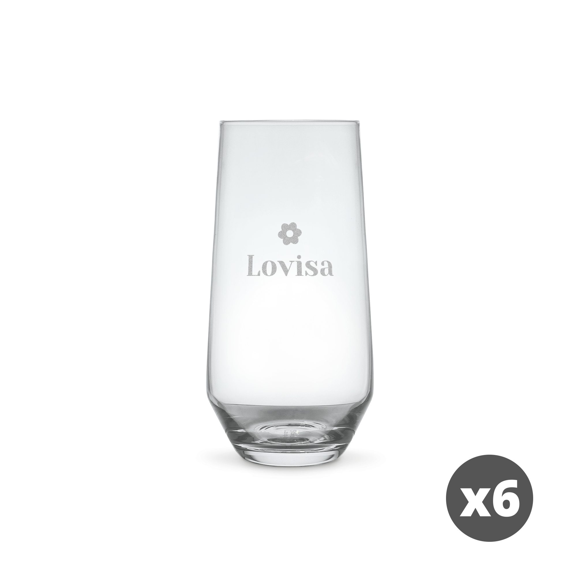 Personligt vattenglas i kristall med namnet Lovisa och en blomma, graverat för att ge ett kristallklart nytt minne.