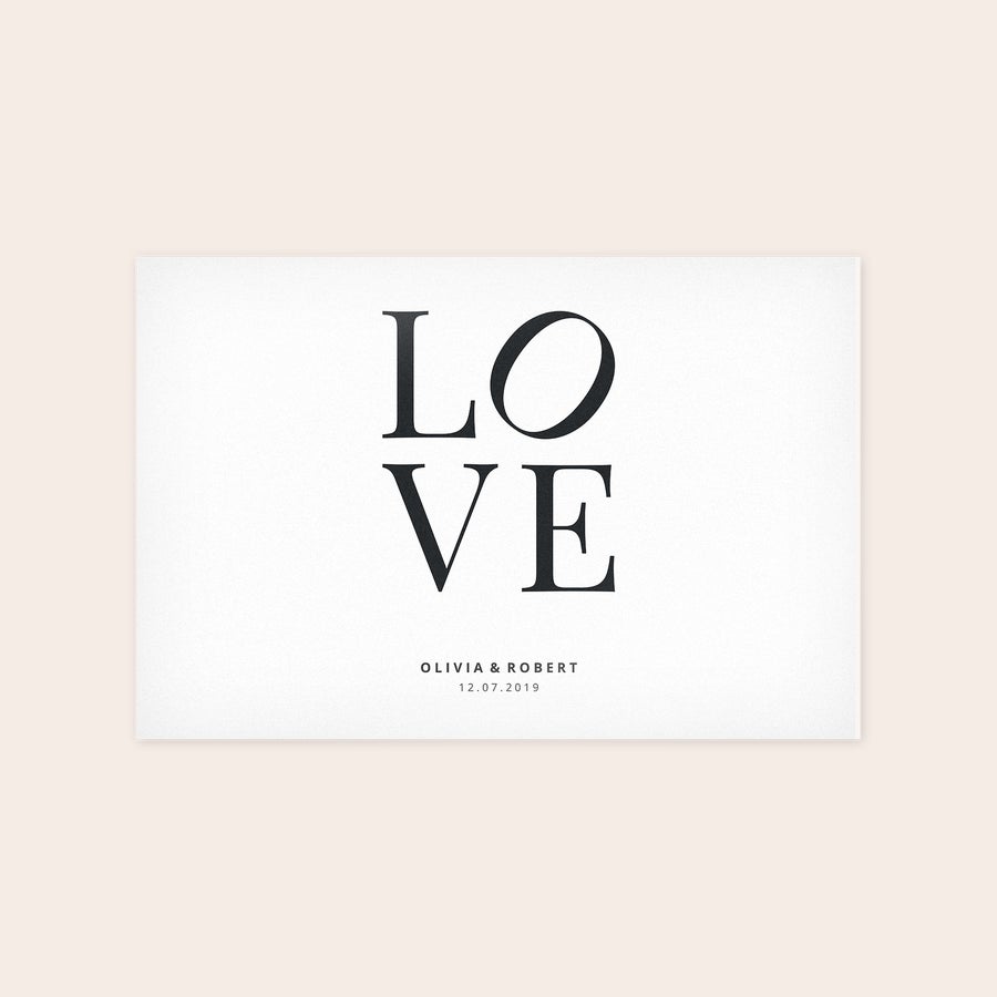 Photo on forex A photo on forex printed with "LOVE" and the names Olivia & Robert with the date 12.07.2019, a wonderful gift