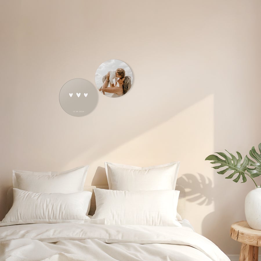 Personalised wall art panels Round wooden wall art panels with a custom photo and personalized with hearts and a date to decorate your wall