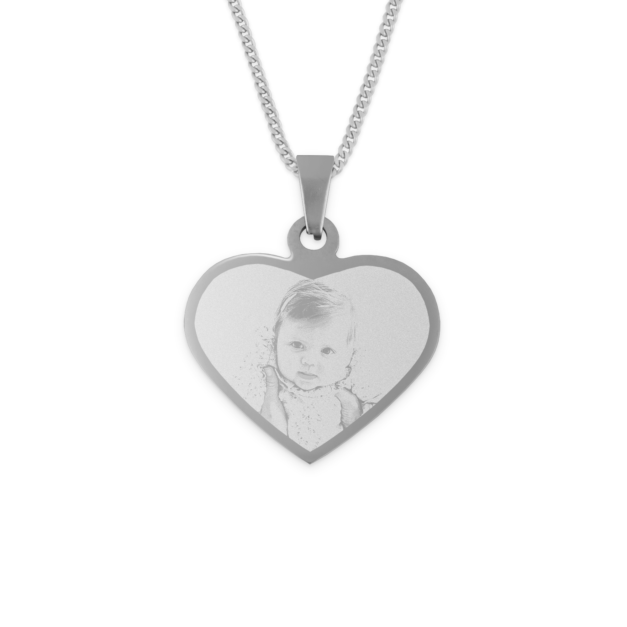 Pendentif en forme de cœur argenté gravé avec la photo personnalisée d'un bébé sur une chaîne.