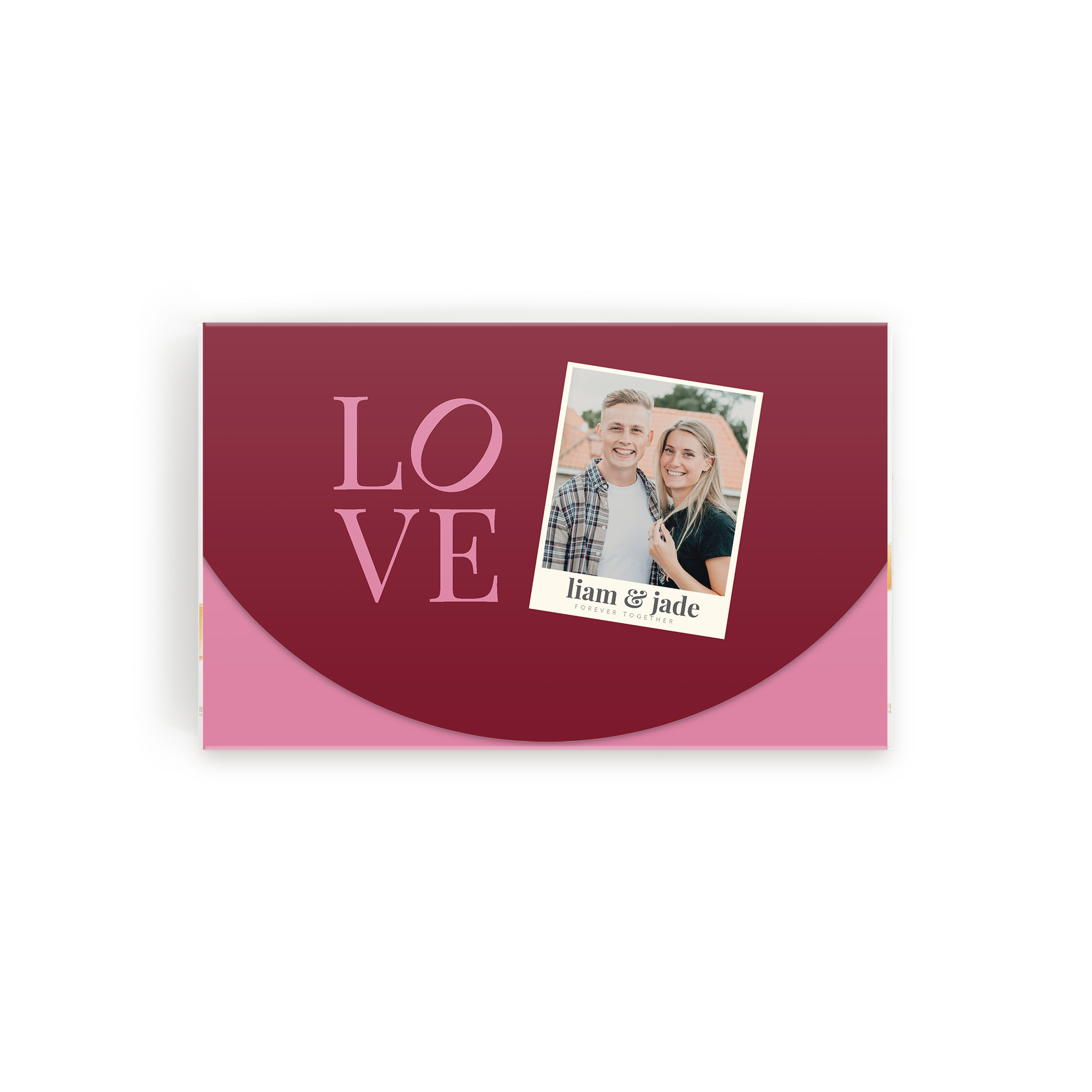 Coffret de chocolats personnalisé avec une photo de couple et le texte Liam & Jade sur le thème Love