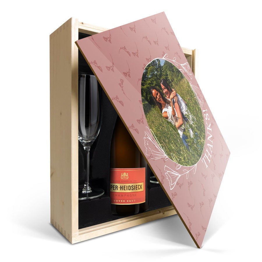Personalised champagne gift set - Piper Heidsieck Brut (750 ml) - Printed wooden case