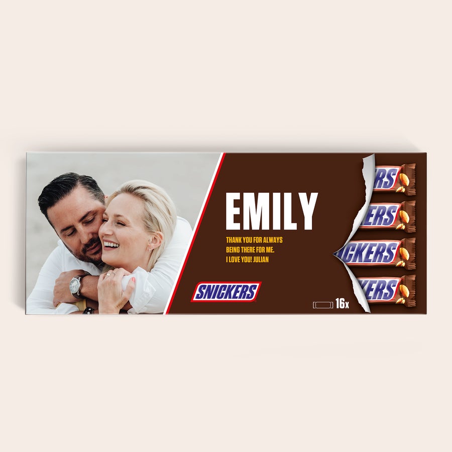 Personaliziran XXL Snickers Bar personalizirana čokoladica XXL Snickers z natisnjeno fotografijo in imenom Emily ter sporočilom od Juliana