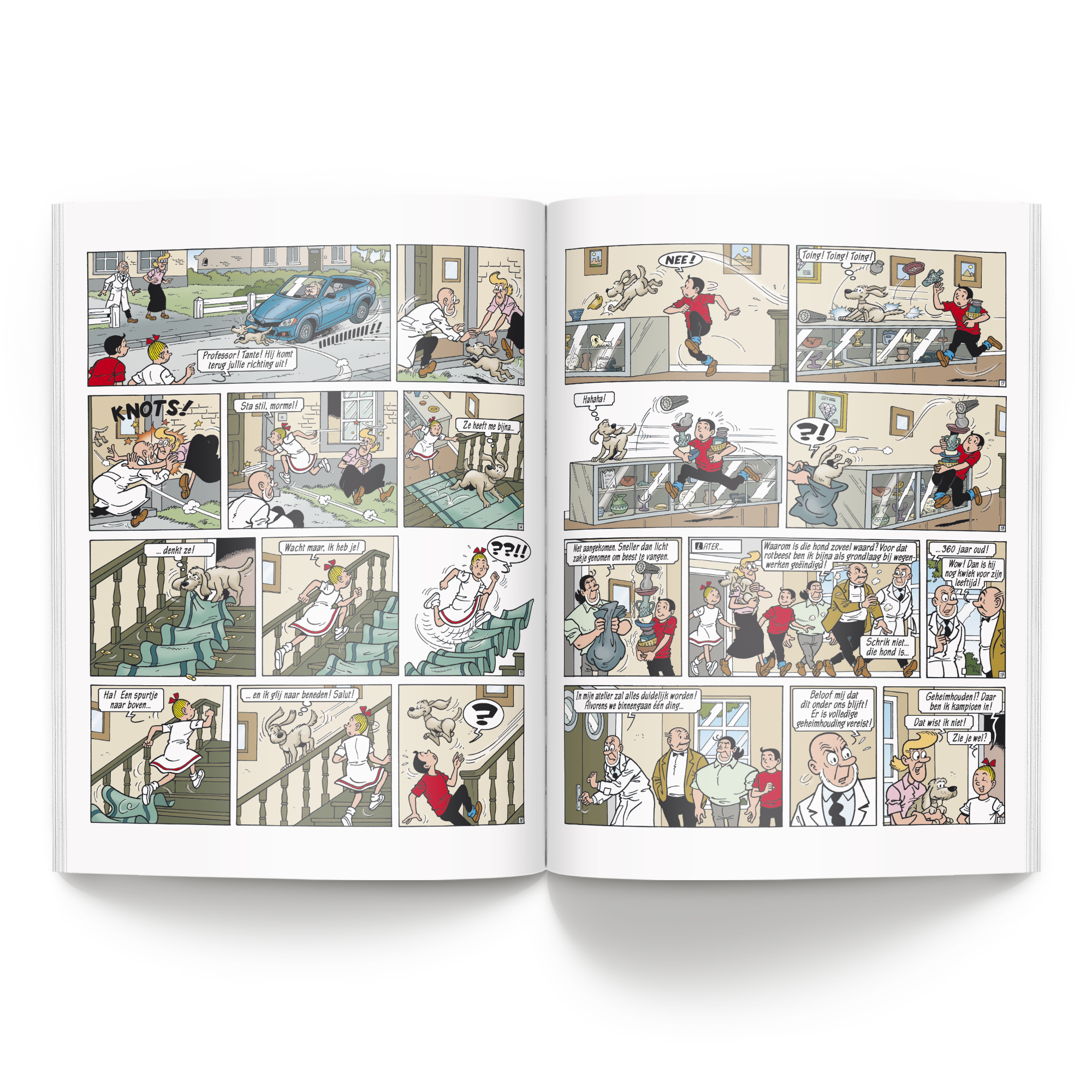 Open softcover Persoonlijk stripboek - Suske en Wiske 'De Nachtwachtbrigade' met diverse kleurrijke striptekeningen en tekstballonnen.