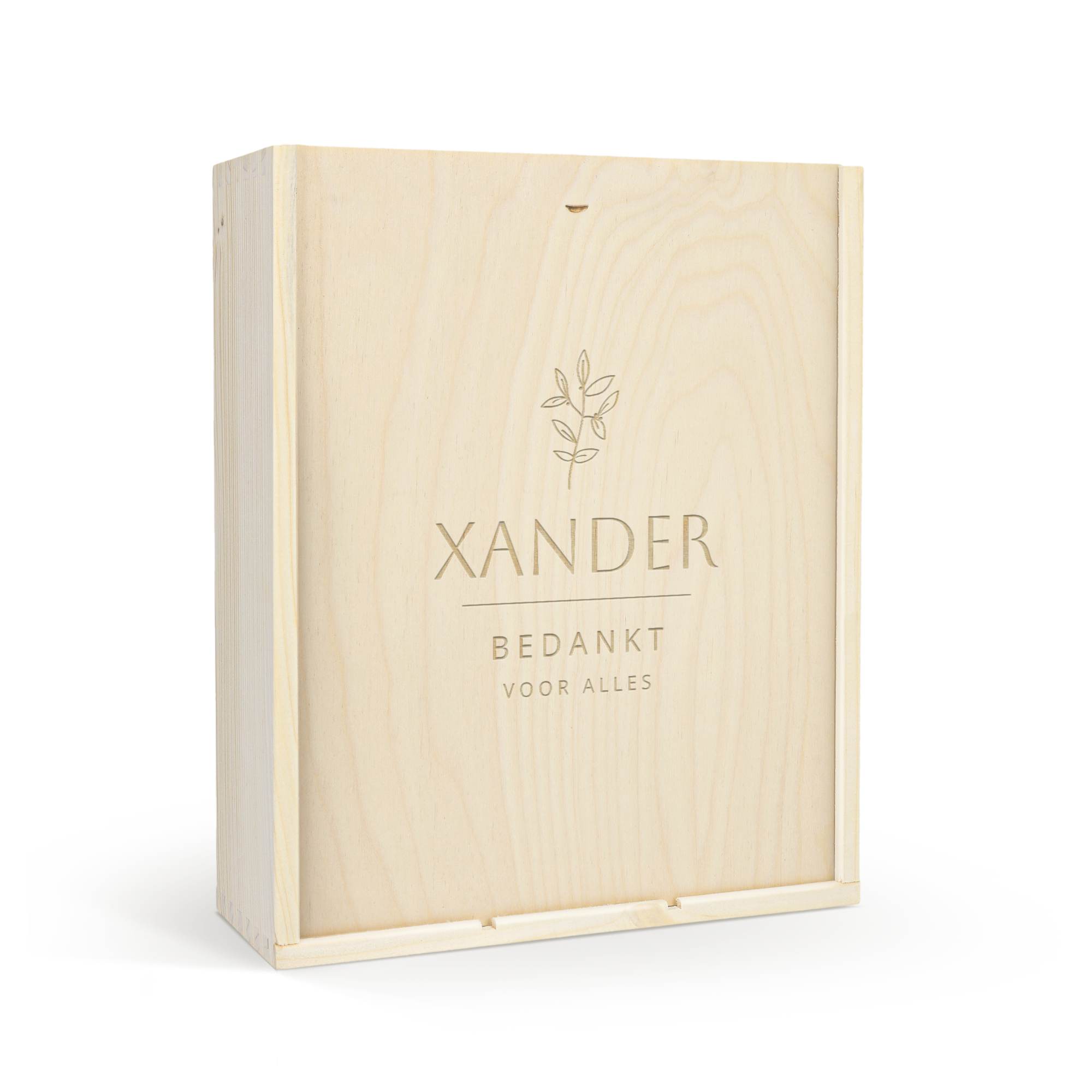Houten gegraveerde wijnkist met het Oude Kaap logo en de tekst XANDER BEDANKT VOOR ALLES.