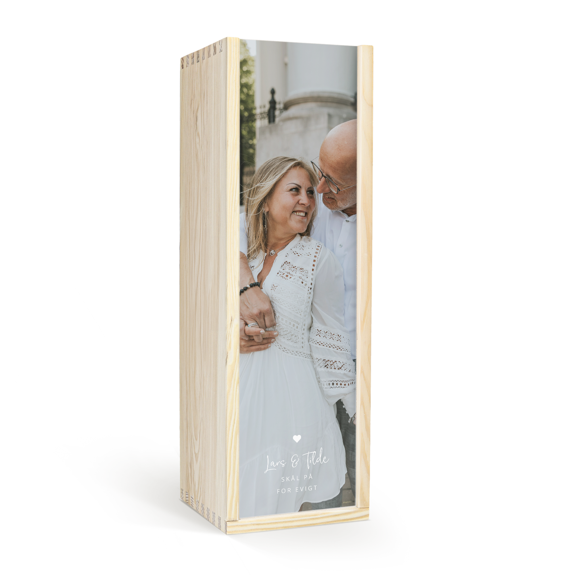 Brugerdefineret boks til Joseph Guy brandy med et par trykt på, Lars & Tilde Skål på for Evigt