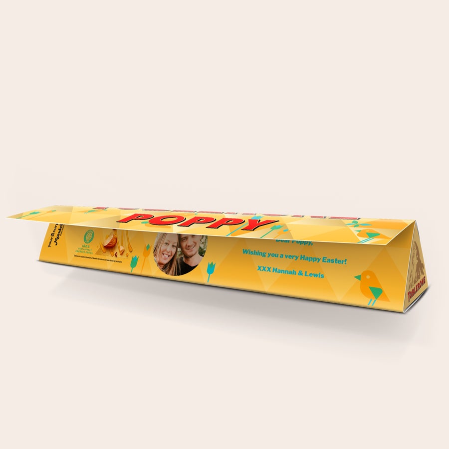 Toblerone-suklaa nimellä Henkilökohtainen Toblerone-patukka omalla kuvalla, nimellä ja tekstillä.