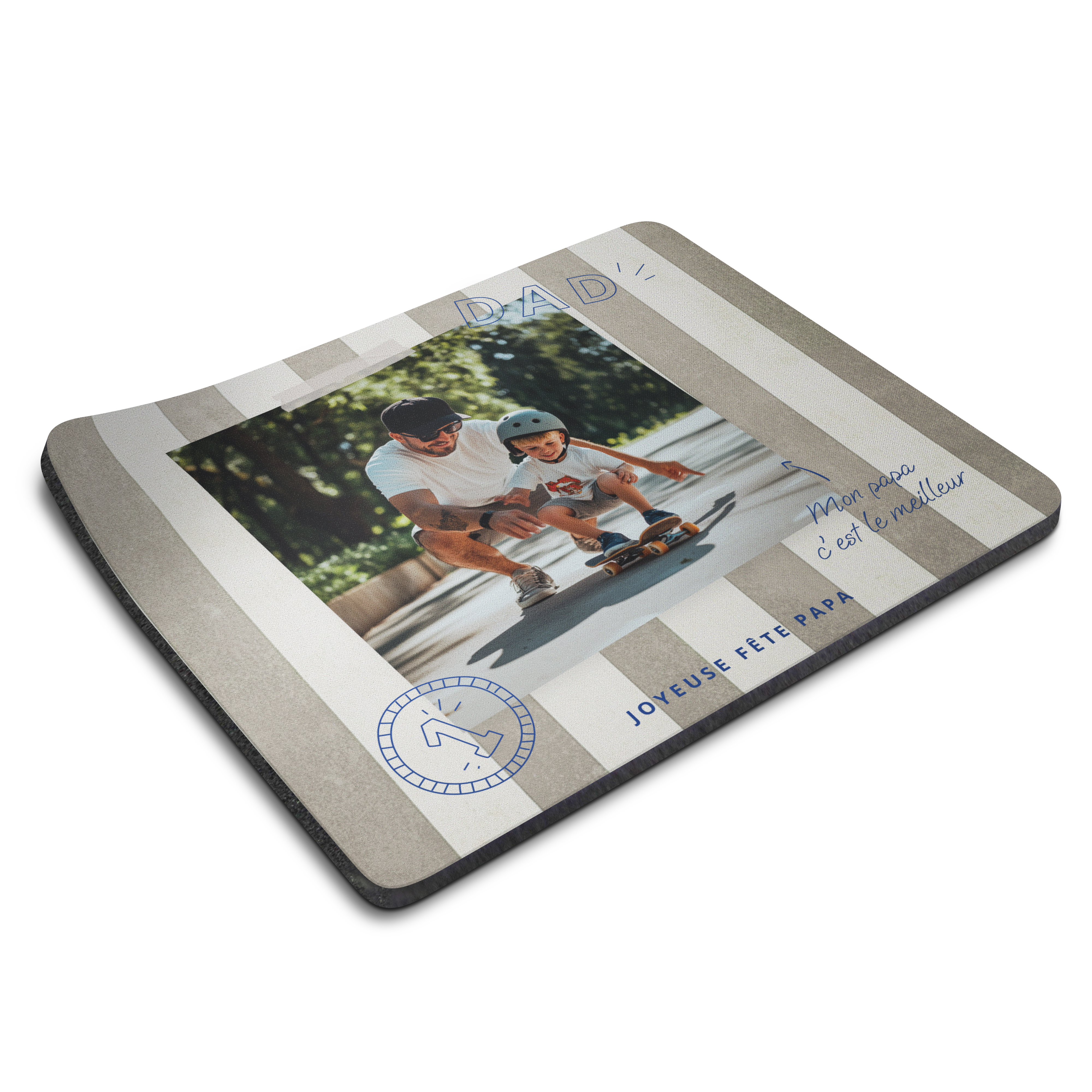 Tapis de souris personnalisé avec photo d'un papa et son fils faisant du skateboard, imprimé avec les textes Dad Joyeuse Fête Papa et Mon papa cest le meilleur