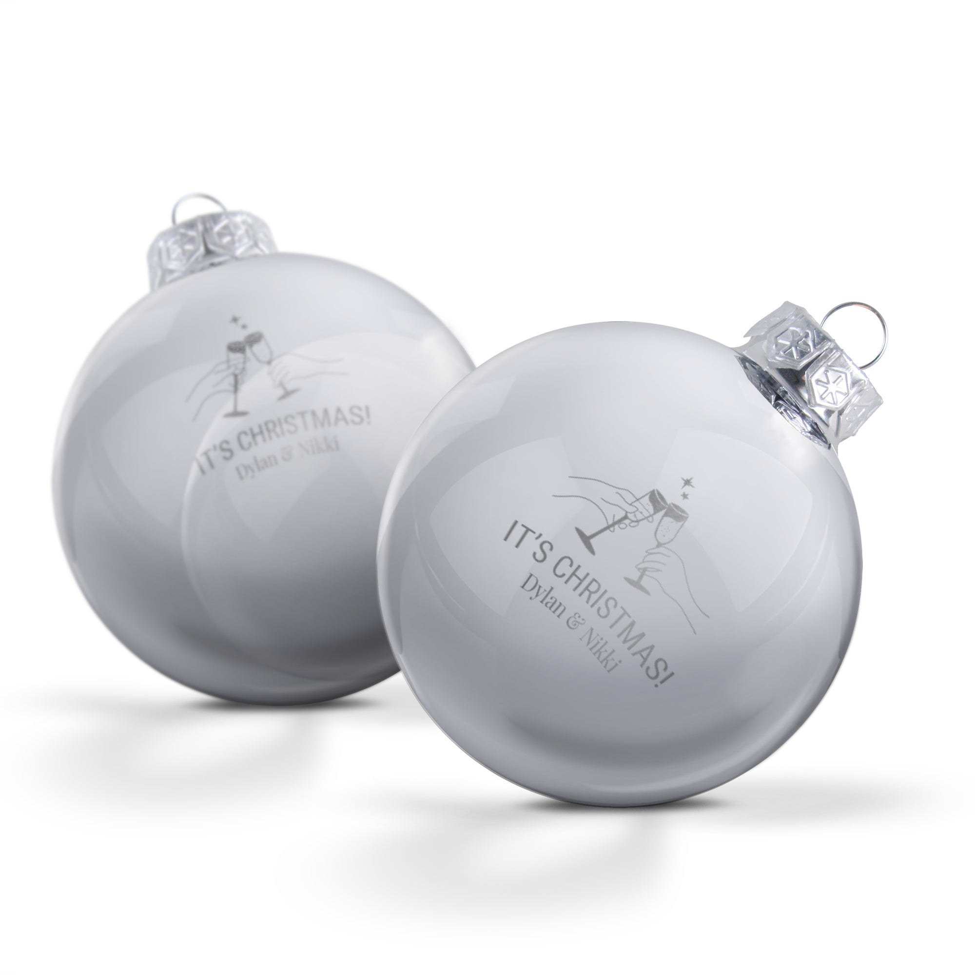 Glazen kerstbal met naam - Zilver (2 stuks) Glazen kerstbal met naam - Zilver (2 stuks)