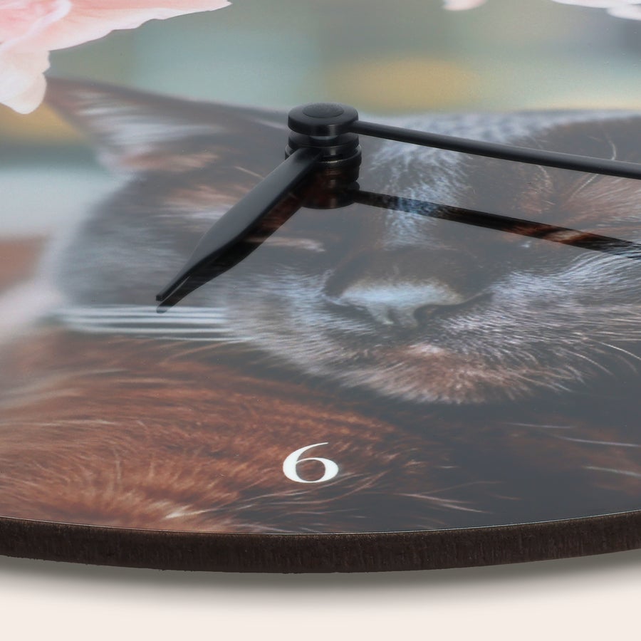Relógio com foto Relógio personalizado com foto de gato, design floral, e o número seis impresso